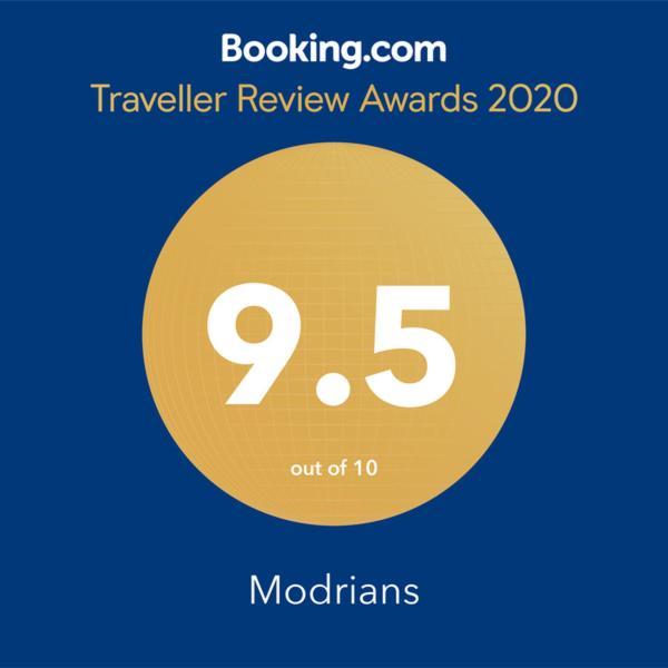 Modrians Bed & Breakfast Runaway Bay Dış mekan fotoğraf